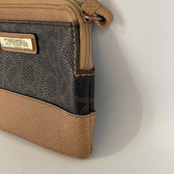 CALVIN KLEIN Women's CK Signature Wristlet Clutch Wallet Brown - Picture 8 of 10